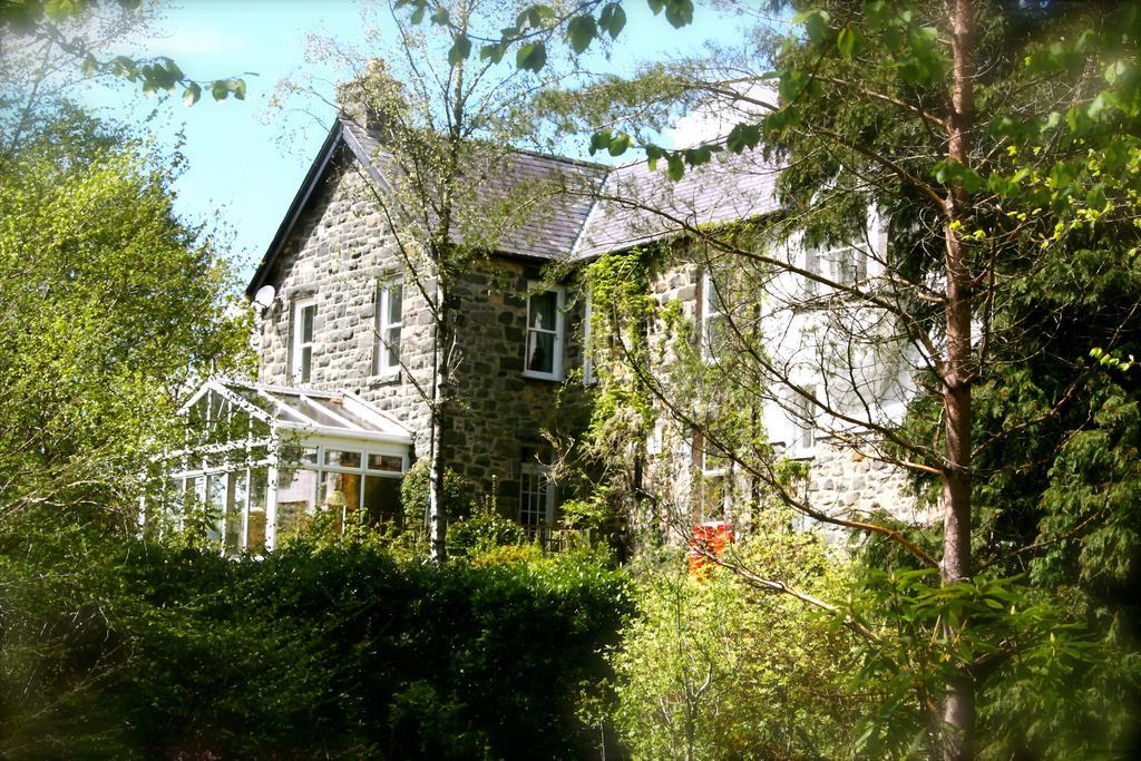 Afon Rhaiadr Country House Hotel Dolgellau Exterior foto