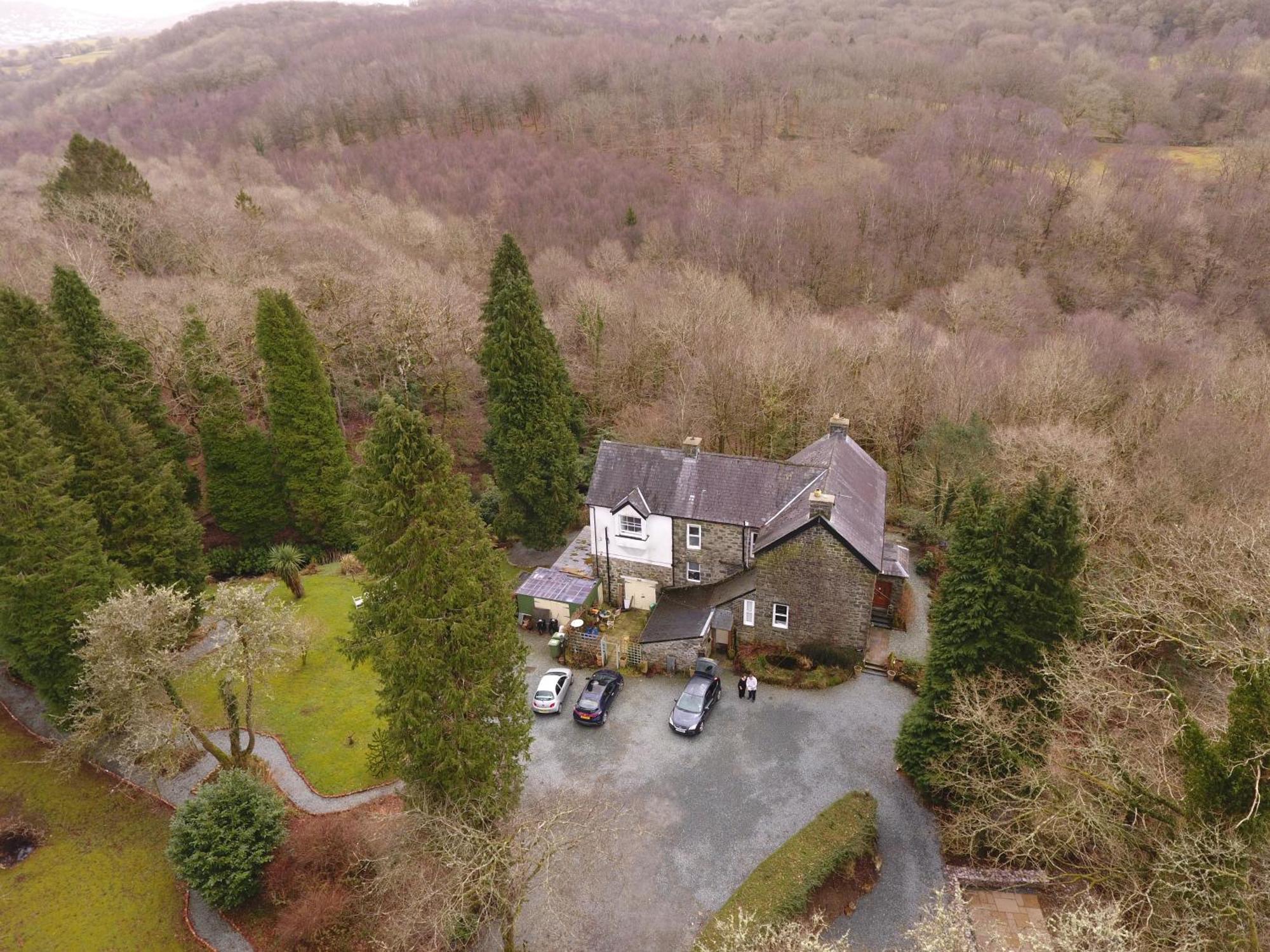 Afon Rhaiadr Country House Hotel Dolgellau Exterior foto